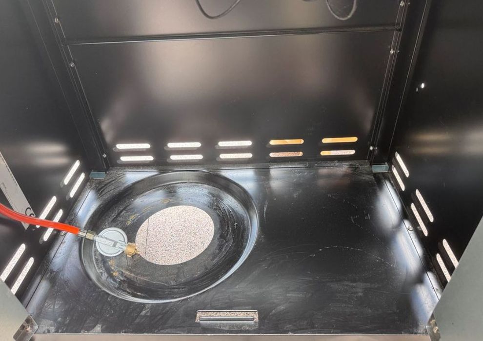 Продам газовий гриль Char Broil