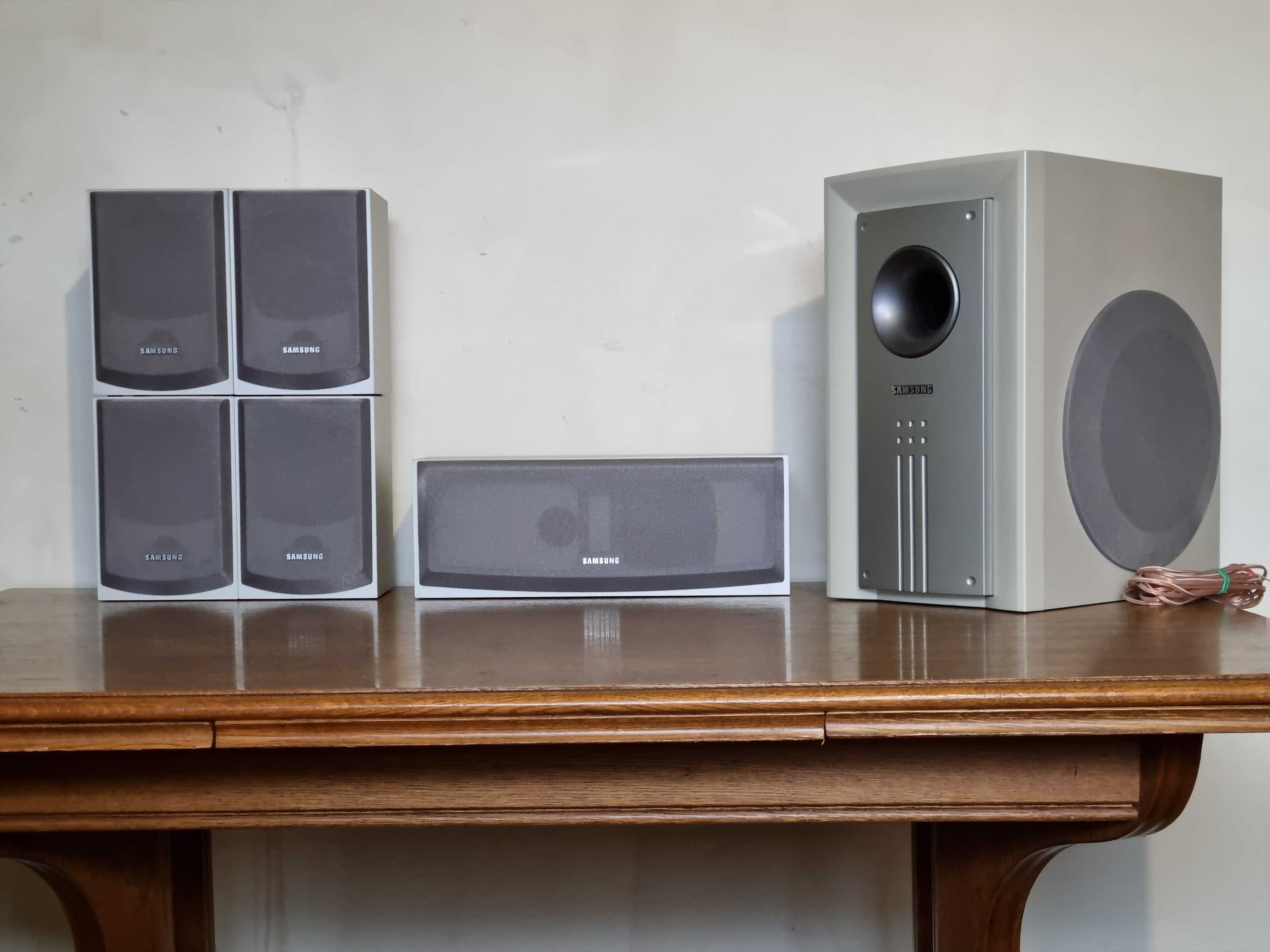 System kina domowego 5.1 SAMSUNG HT-DL 200 (z lat 2000) NOWY