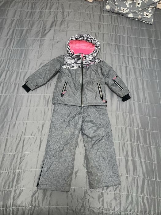 Продам зимовий комбінезон