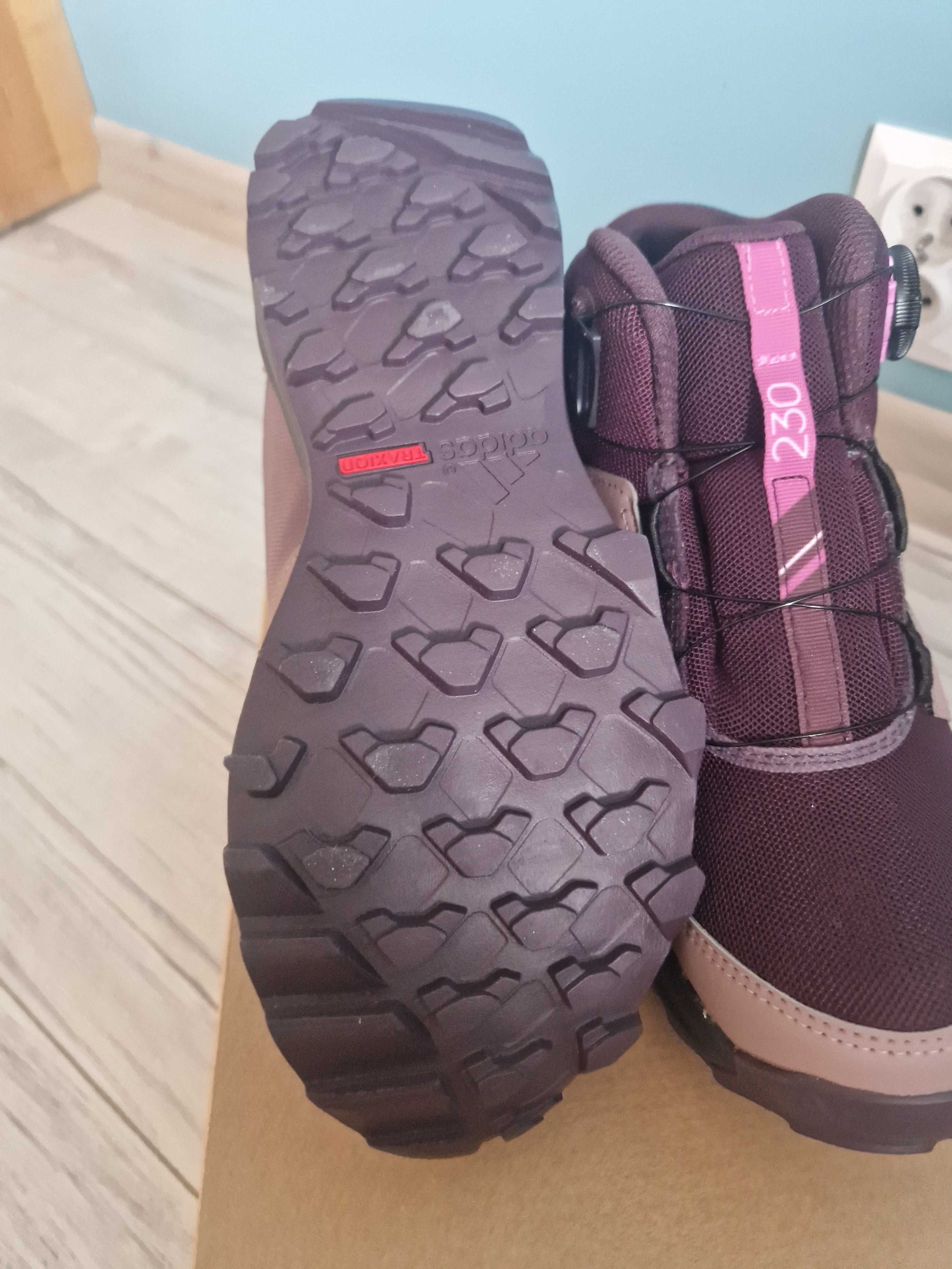 Woodoodporne buty trekingowe  trekingowe Adidas Terrex  Boa Mid r.37