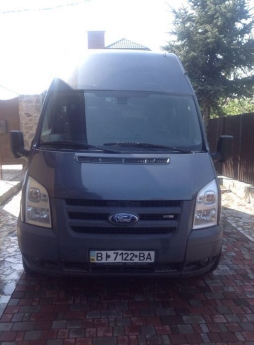 Микроавтобус  Ford Transit