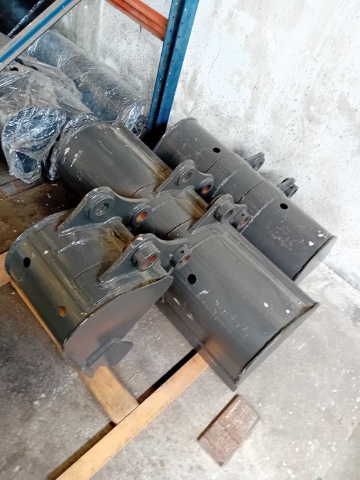 Baldes para máquinas jiratorias