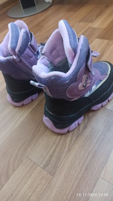 Зимние ботинки на девочку