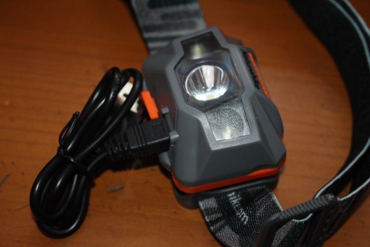 Налобный фонарик с аккумулятором 1200mAh Nature Hike Налобний ліхтарик