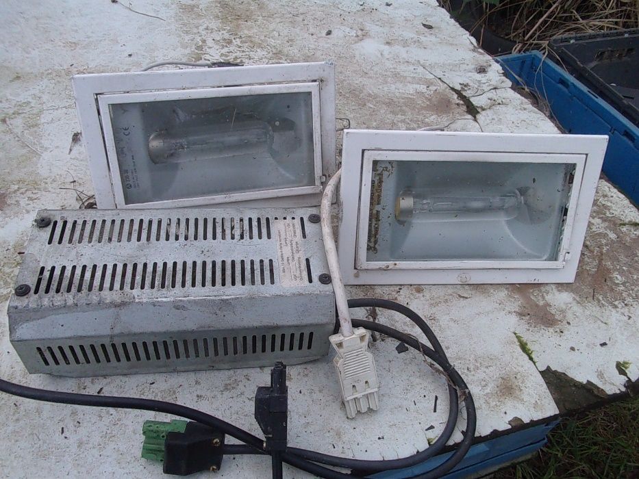 Stelaże do regałów metalowych