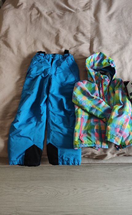 Kurtka narciarska Roxy (ok 140cm), spodnie Crane Kids 140 + kask 50-55