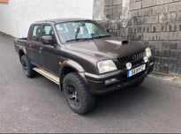 Mitsubishi L200 4x4 do ano 2000 (Açores)