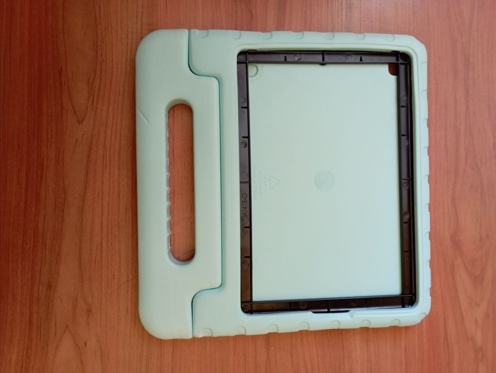 Etui dziecięce ProCase do iPad 10 generacji