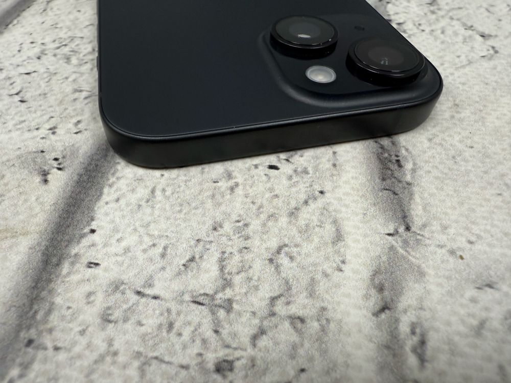 New Iphone 15 128gb neverlock Black Global