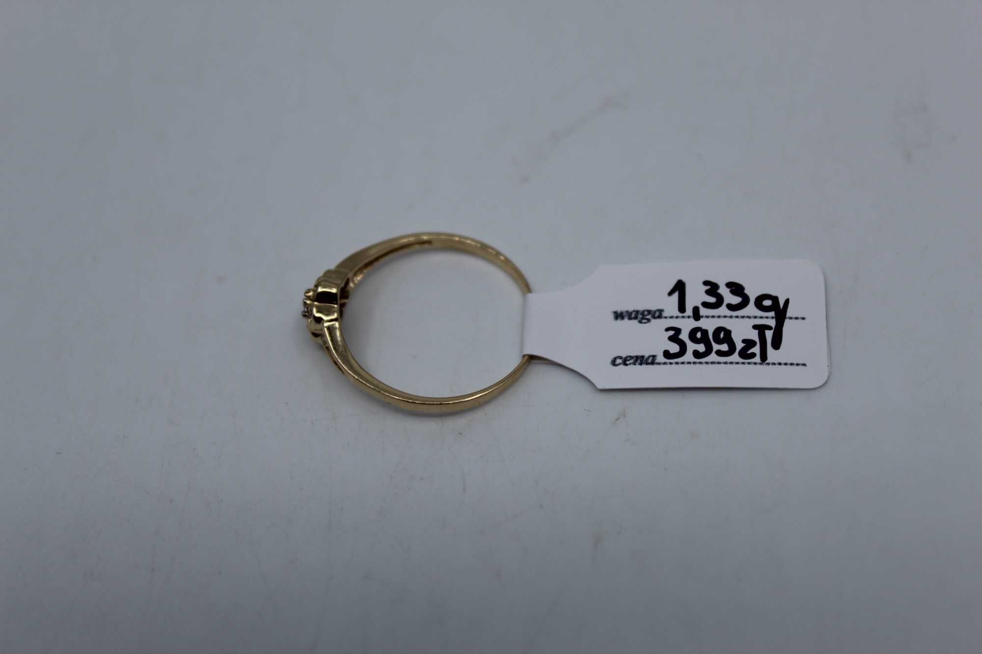 Złoto/Złoty pierścionek 585 14K 1,33 gram Rozmiar 15 Nowy Okazja