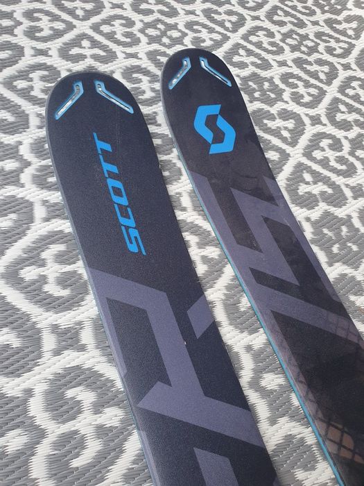 Narty skiturowe Scott Scrapper (uszkodzona)