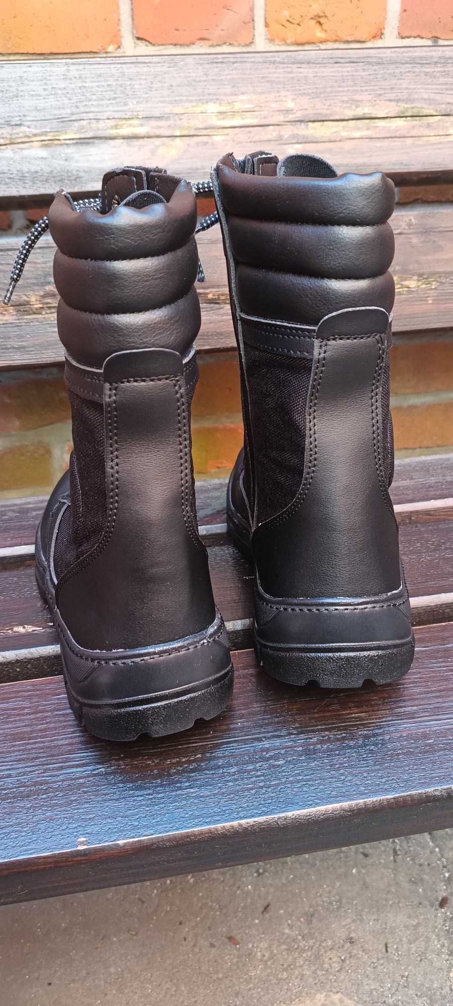 Buty trapery czarne rozmiar 44