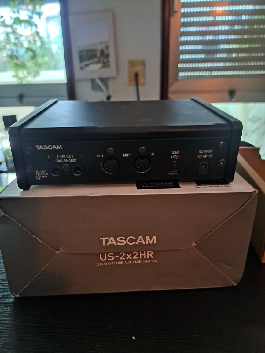 TASCAM US-2x2 HR Soundcard as New in the Box