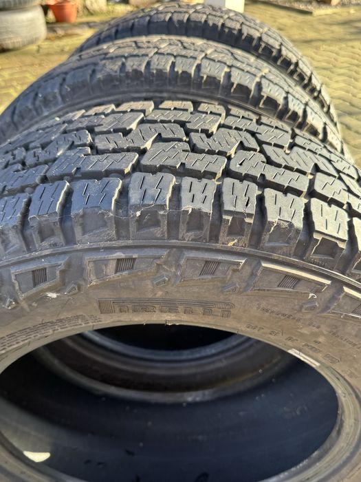 Opony Pirelli wielosezonowe 235/65 R17 Scorpion Allterrain