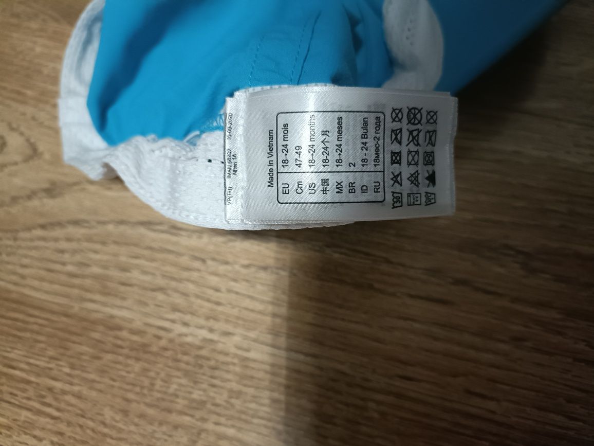 Czapka z daszkiem UV z ochroną na kark