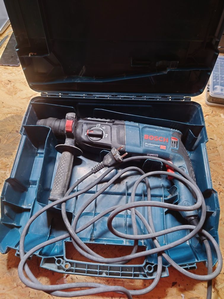 Młot udarowy Bosch 3611ba4000