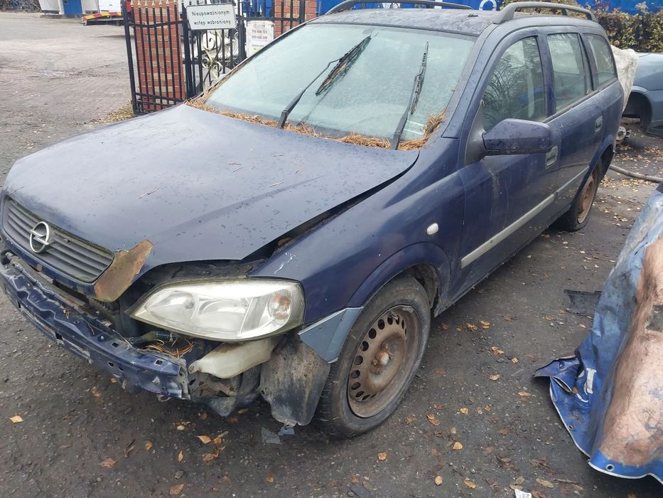 Opel Astra G kombi silnik 1.7 DTI ISUZU 55Kw Y17DT skrzynia biegów drzwi klapa błotnik lusterko Y269 granatowy pompa sterownik pompy silnika wiązka szyba alternator wentylator nawiewu maglownica turbina mcperson felgi lampa konsola manetki przewód rura in