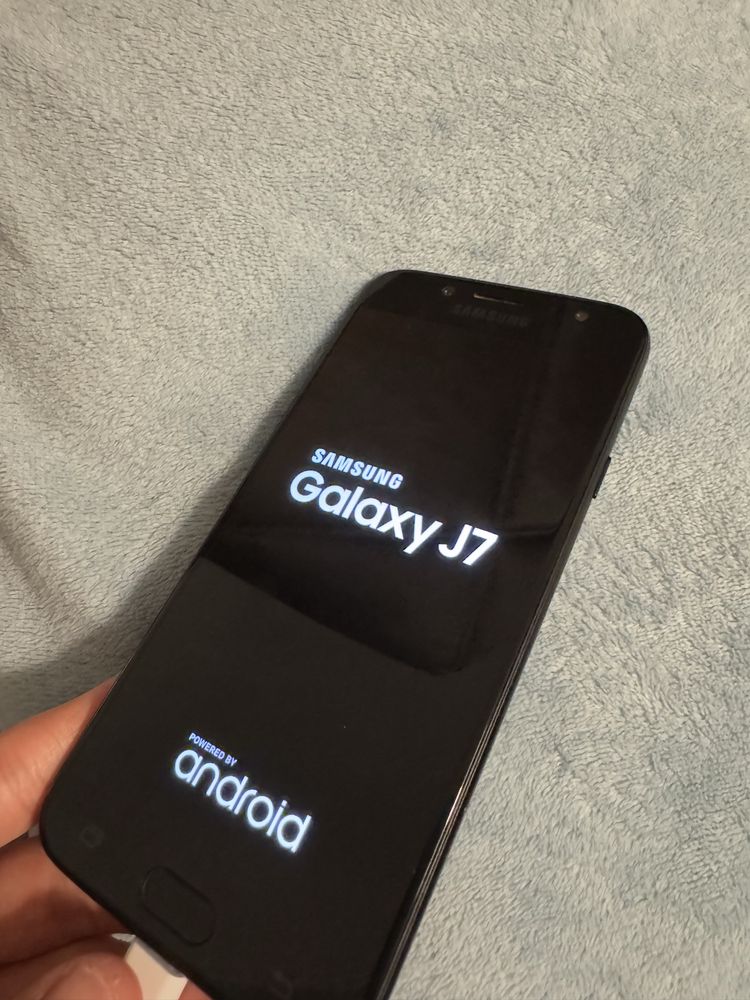 Telemovel samsung j7