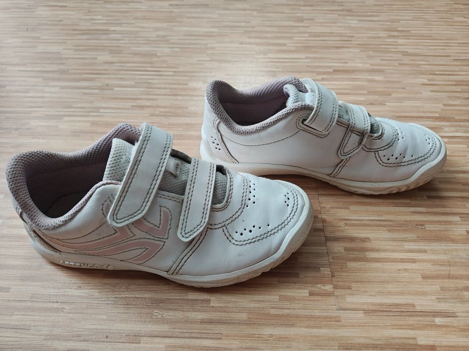 Sportowe buty dziecięce Artengo Decathlon rozmiar 29