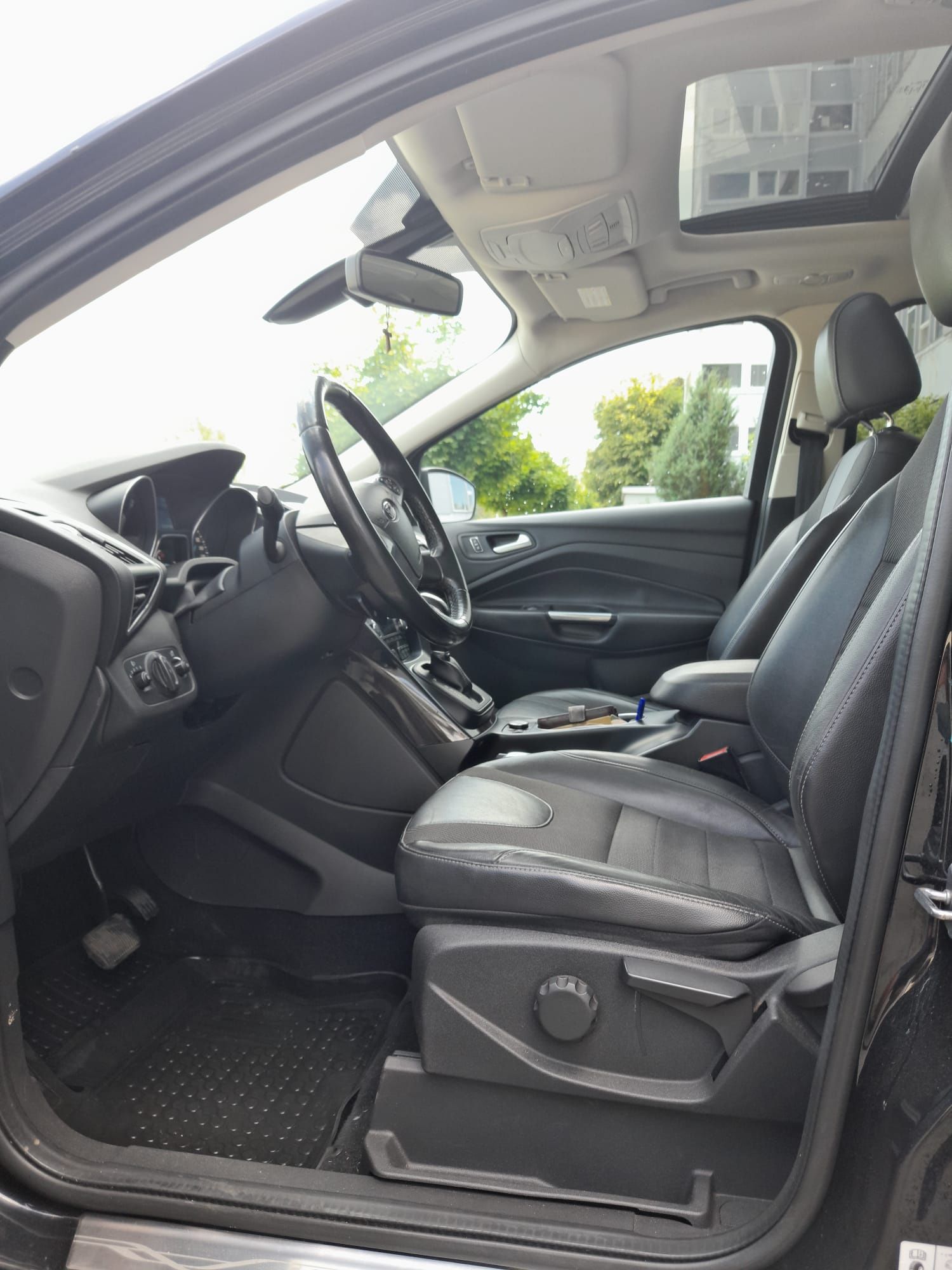 Ford kuga 4x4,automat