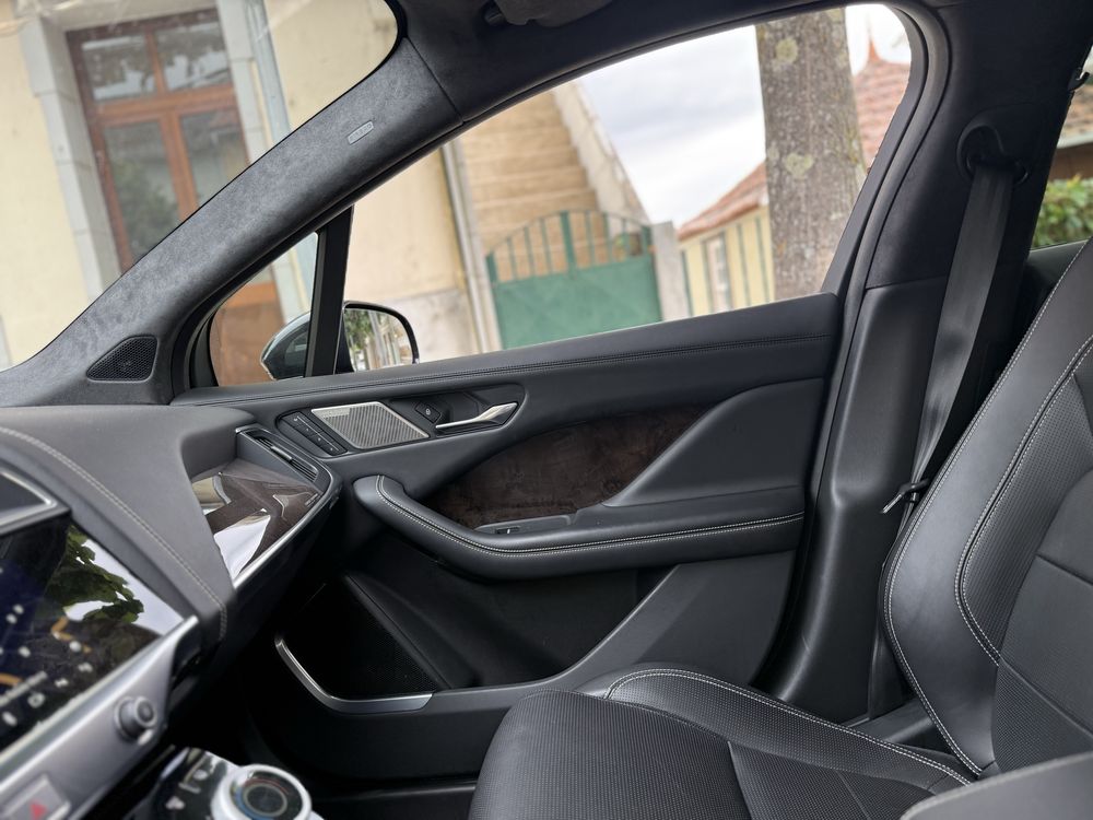 Jaguar I Pace HSE First Edition