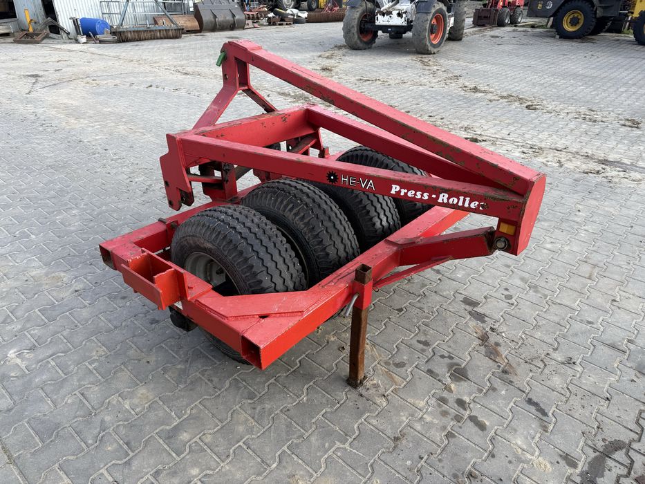 Wał oponowy na przedni TUZ skrętny HE-VA