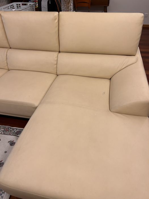 Sofá 4 lugares com chaise longue