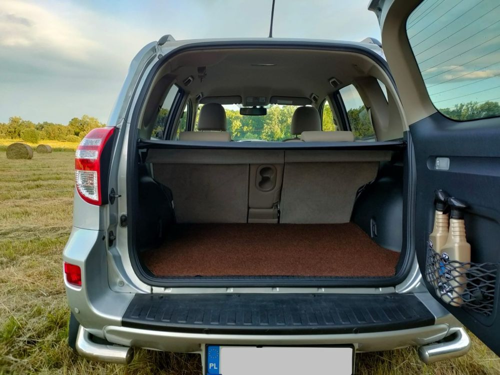 Sprzedam TOYOTA RAV4