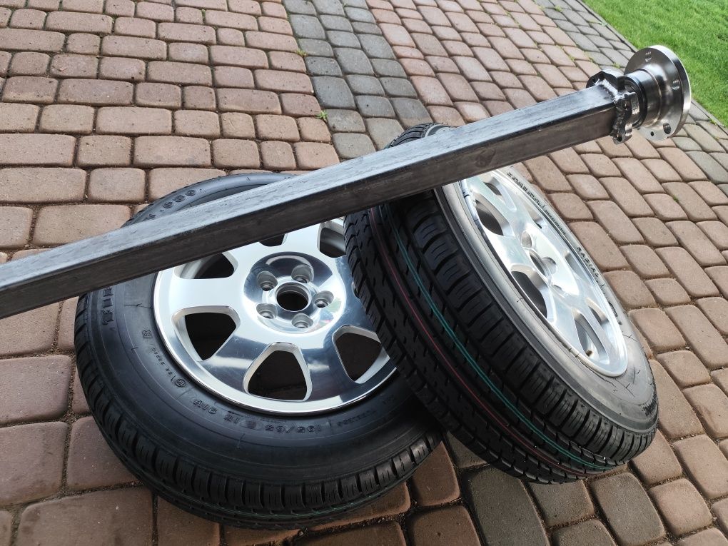 Nowe koła z nową osią do wózka pod mauzer lub przyczepki
