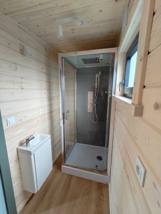 Całoroczny Domek mobilny letniskowy 8x3m, Tiny house, Glamping.