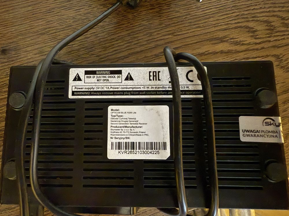 Telewizor LG - model 37LG3000 + dekoder