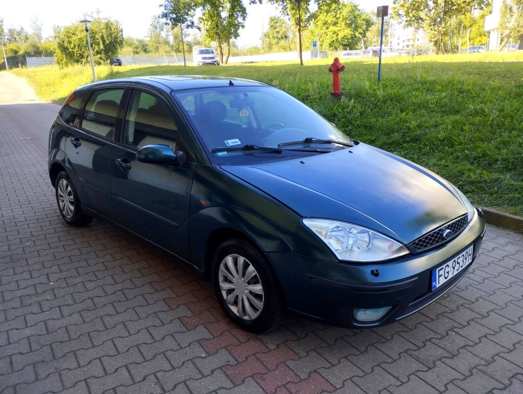 Ford Focus 1.6 benzyna/ Skrzynia automatyczna/ Długie Opłaty