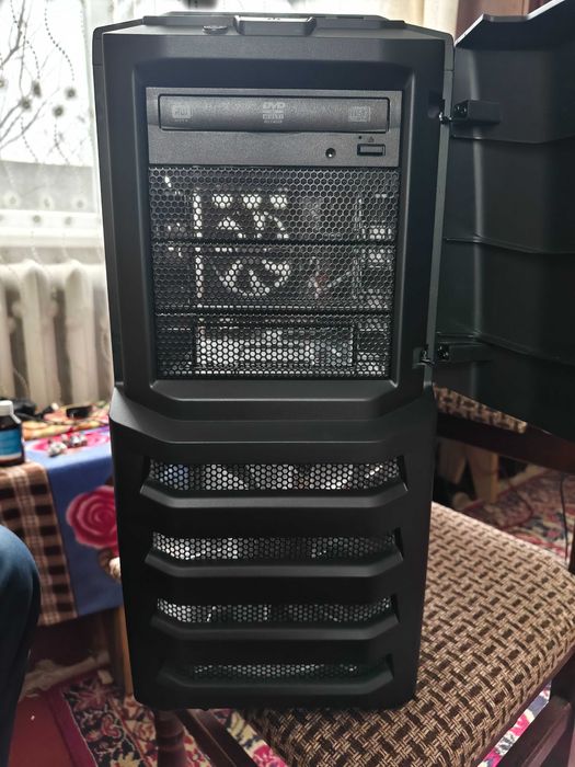 Ігровий ПК i7-6700, 32gb, GTX 1080 8gb, SSD 120gb, HDD 2TB