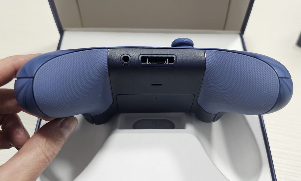 Бездротовий геймпад Xbox Stormcloud Vapor (QAU-00130)