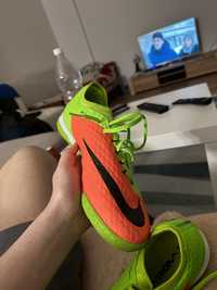 Buty Nike Piłkarskie