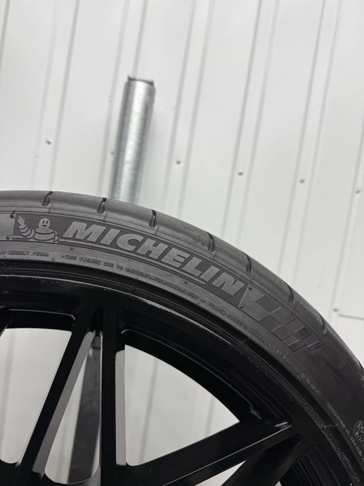 Alufelgi KOMPLET 19 cali 5x120 BMW E90 E91 E92 E46 E82 F30 F31 F32