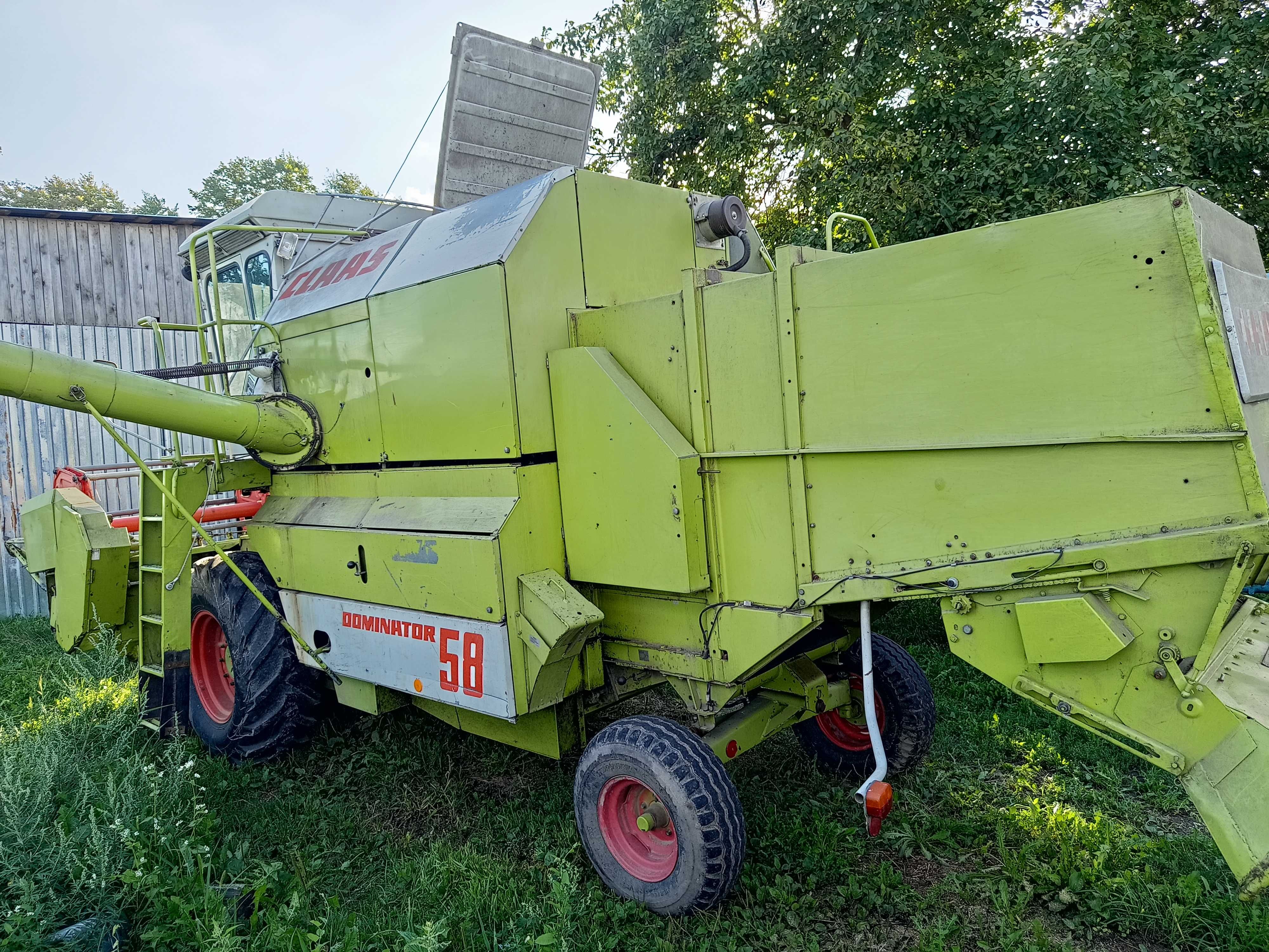 Комбайн ,claas dominator 58