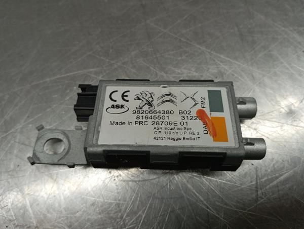 Amplificador de antena PEUGEOT 2008 II (U_)