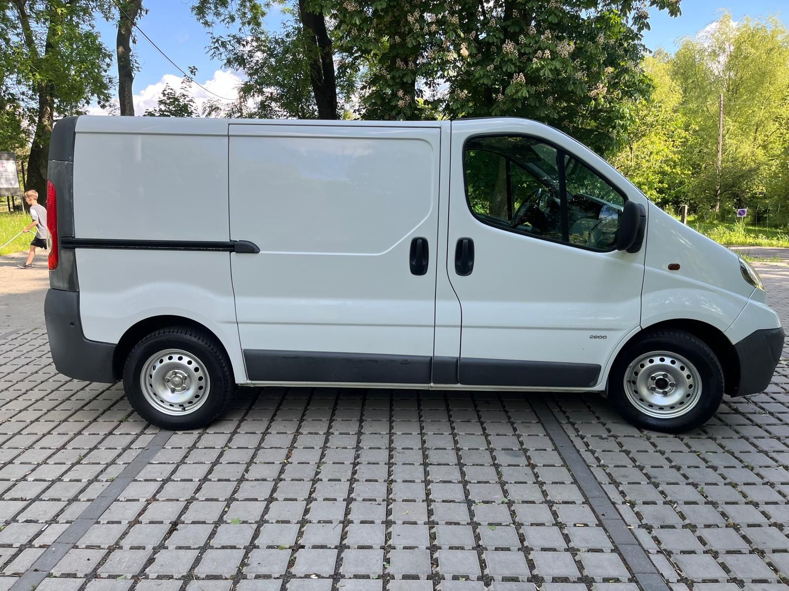 Opel Vivaro 2.0Cdti z Niemiec
