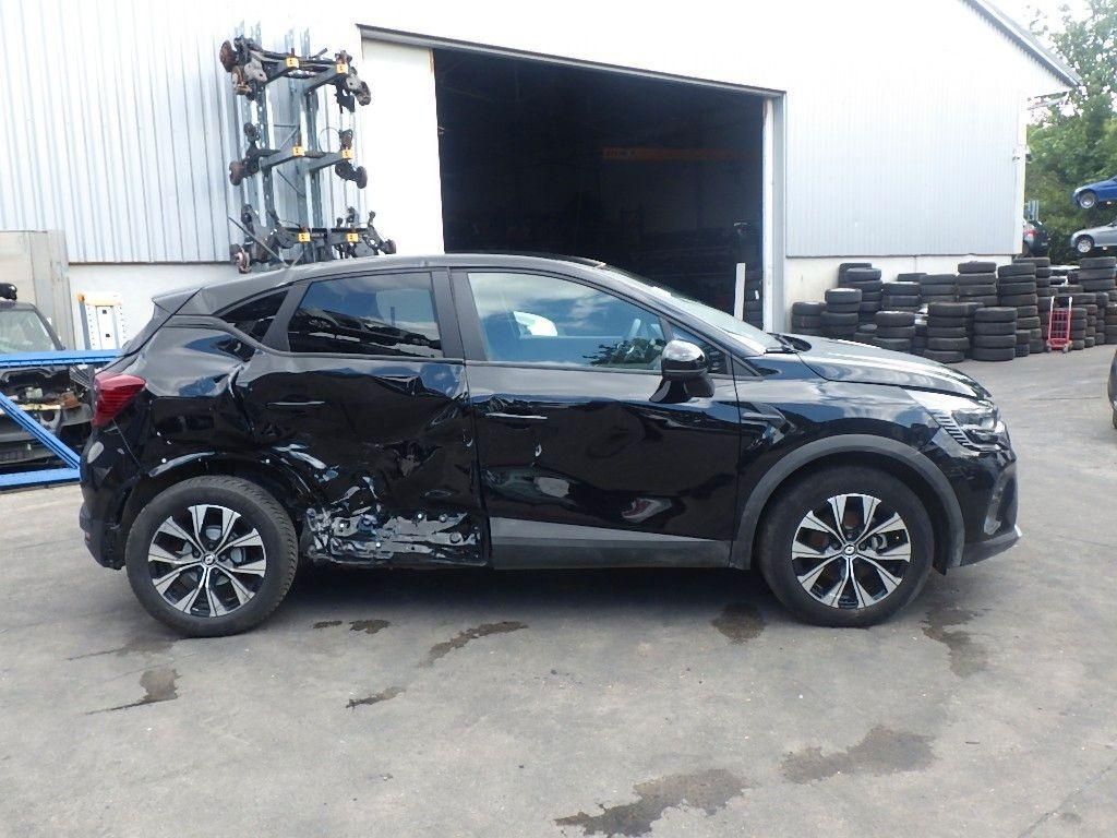 Renault Captur hybryda