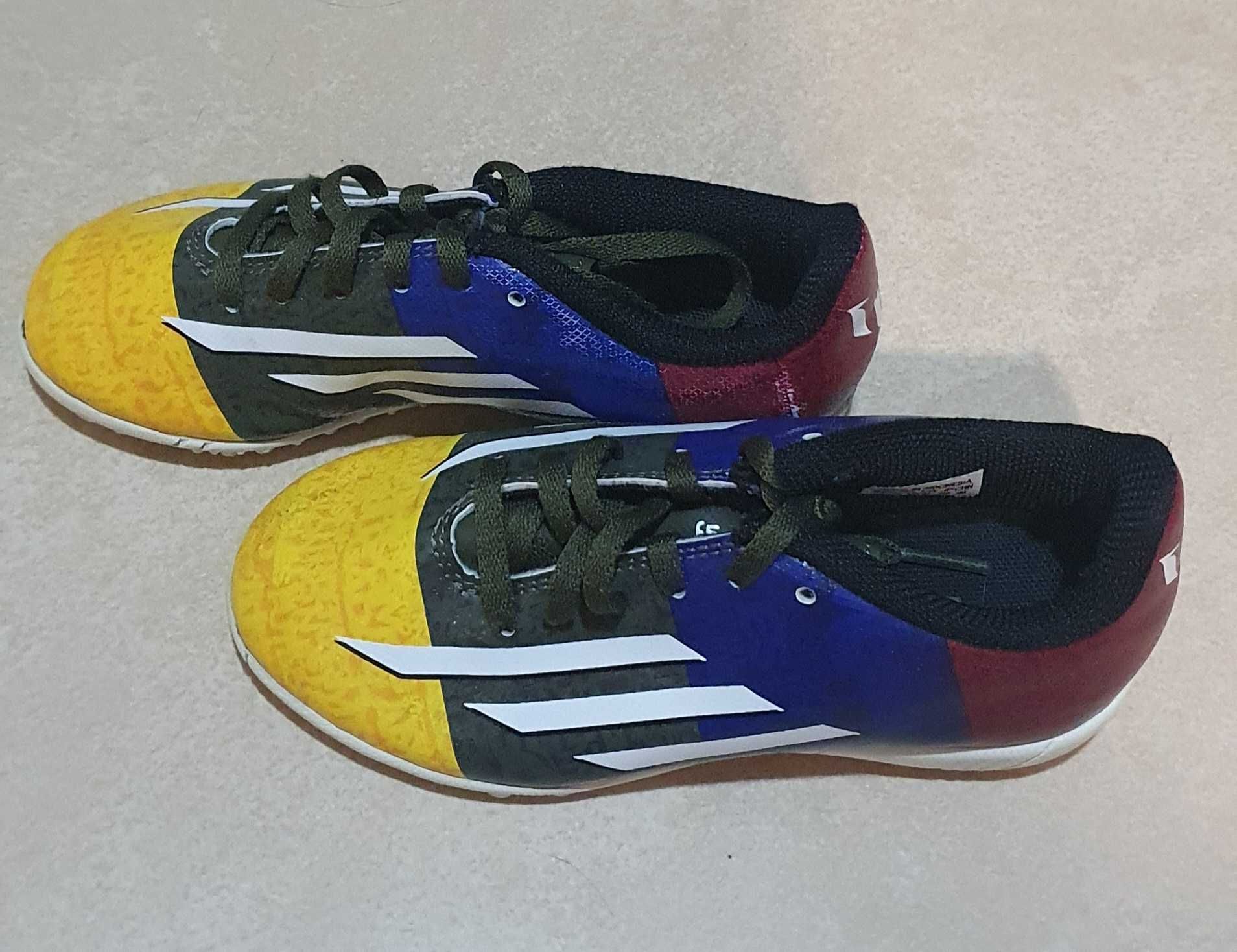 Chuteiras Adidas criança n°31