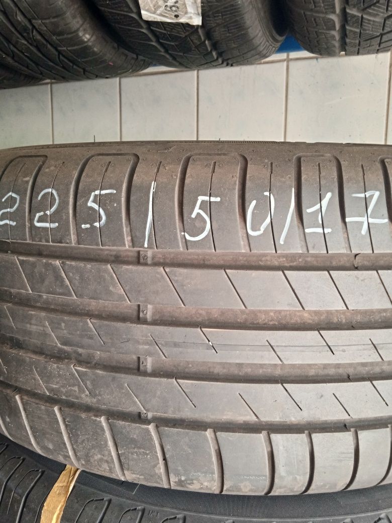 Продам летние шины 225/50r17