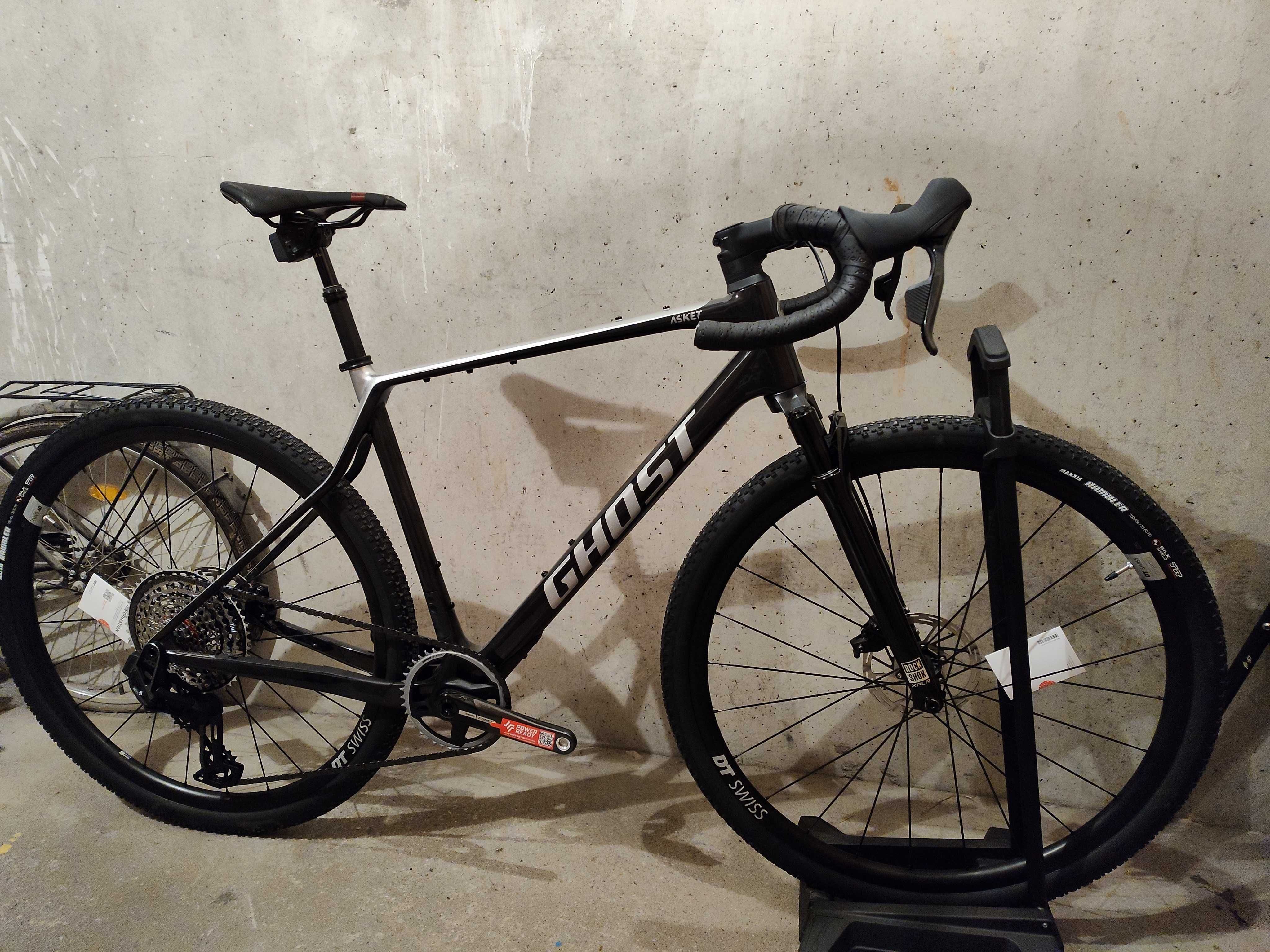 Gravel Ghost Asket Cf 30 Carbon AXS Rudy 261 km przebiegu
