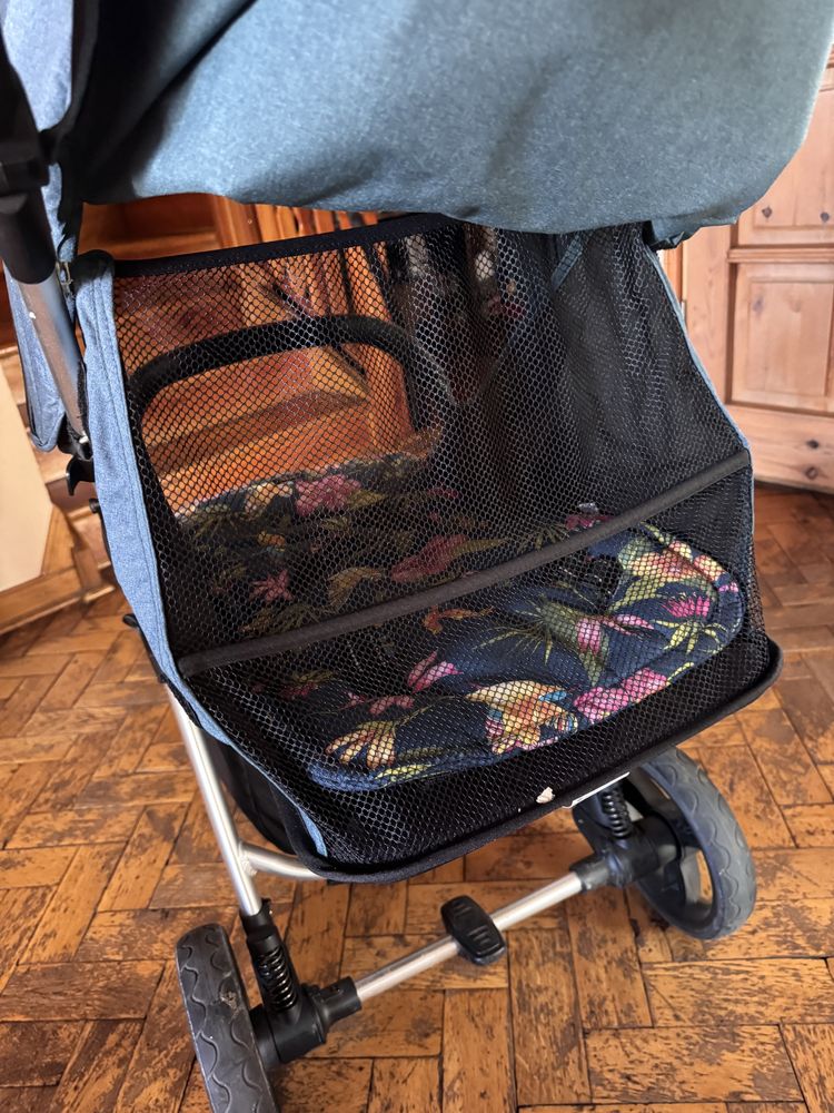 Wozek spacerowy. Carrello Pulse