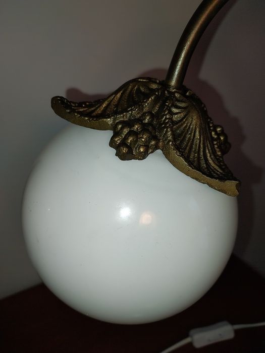 Par de candeeiros antigos de mesa