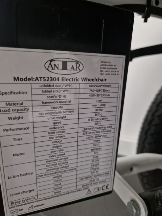 Wózek inwalidzki elektryczny składany AT52304 Antar