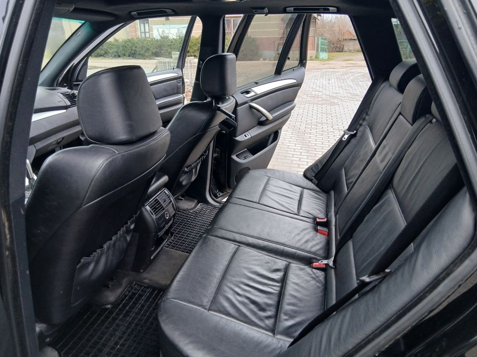 Продам Бмв Х 5. 3.дизель Автомат.