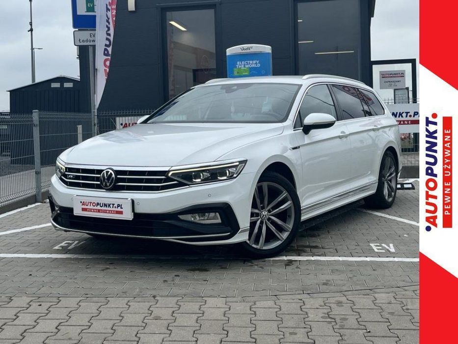 Volkswagen Passat EXECUTIVE R-line 4WD, 2022r. || FV23% || FullLED || Kamera || HAK || V