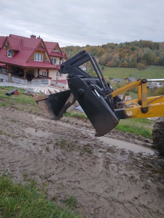 Koparko-ładowarka JCB 4CX