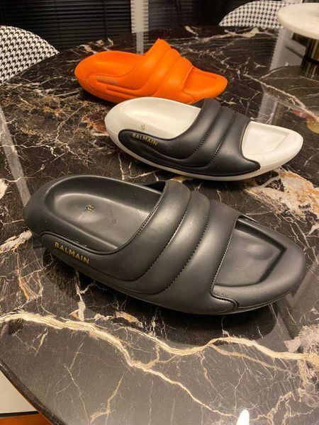 Жіночі шльопанці Balmain Slippers чорні білі черные шлепанцы бальмен